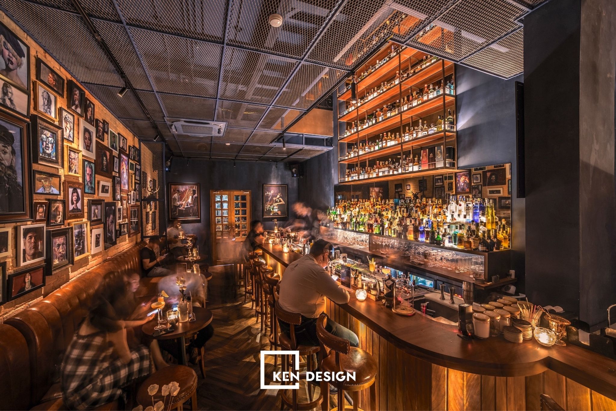 thiết kế Gallery Bespoke Cocktail Bar quầy bar
