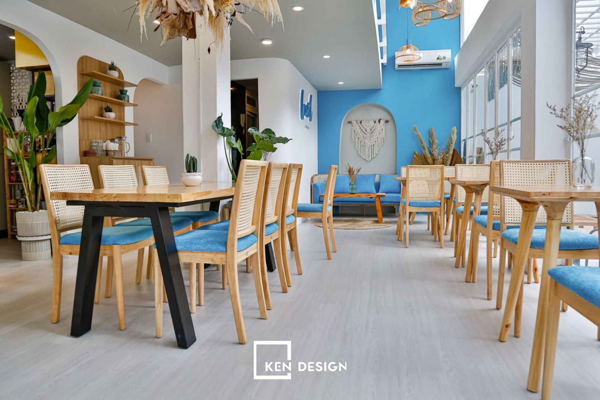 thiết kế cafe Santorini