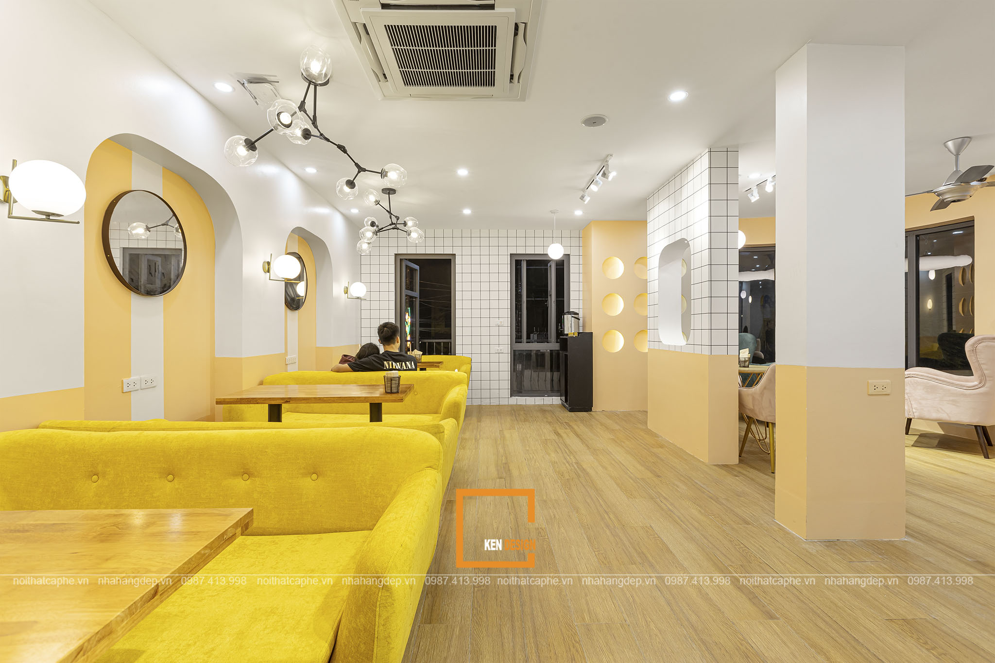 thiet-ke-cafe-trong-vincom