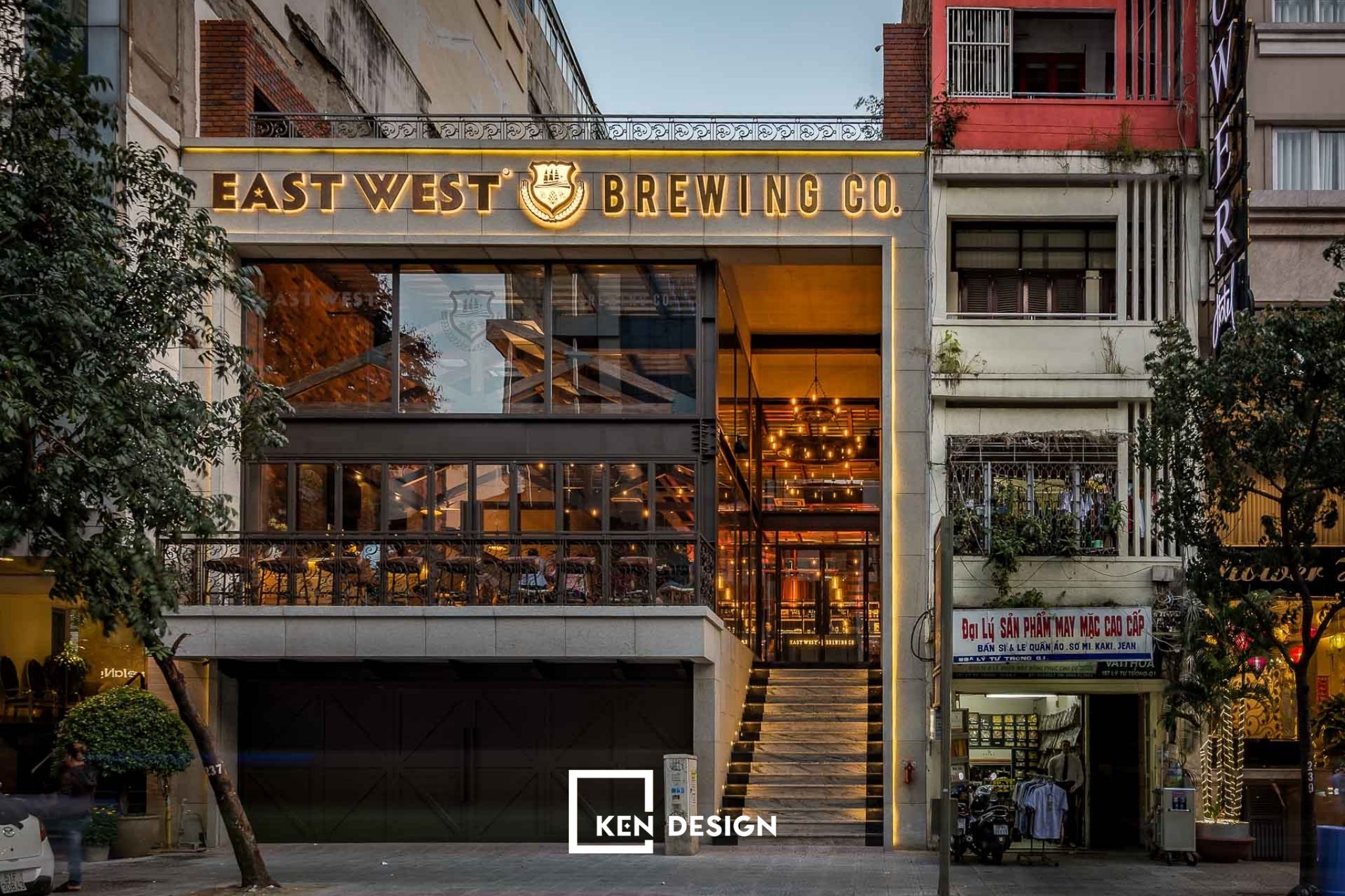 thiết kế East West Brewing