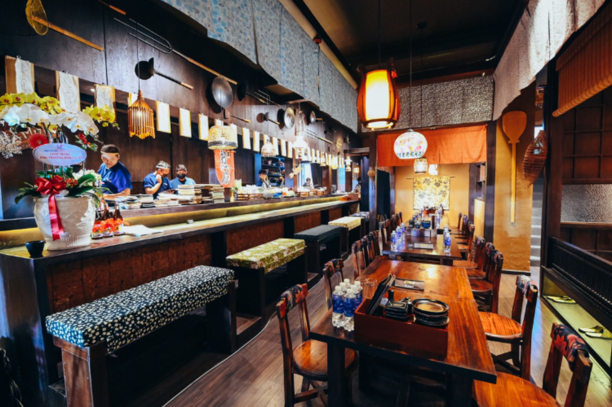 thiet-ke-izakaya