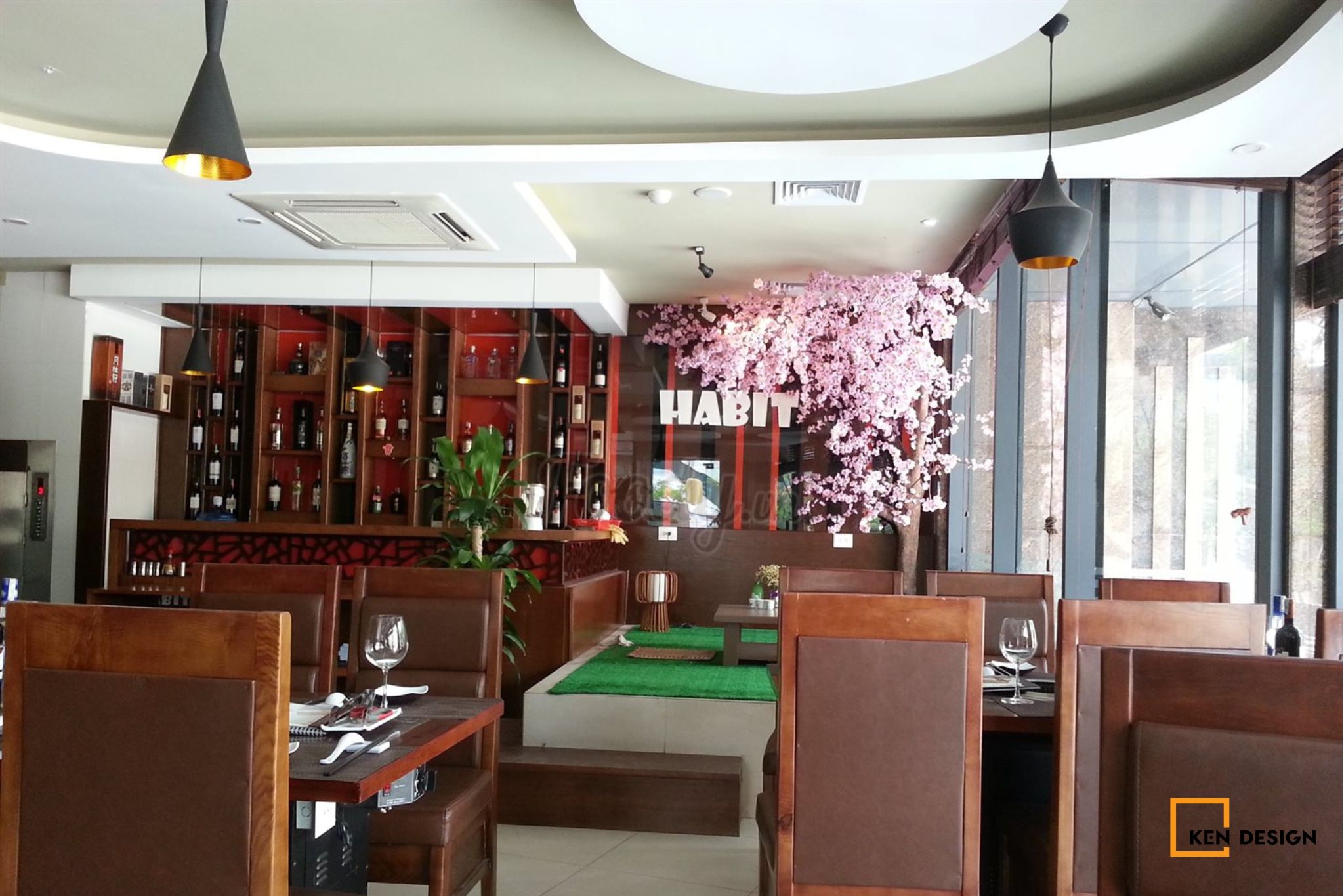 thiet-ke-ban-an-tien-loi-cho-moi-doi-tuong