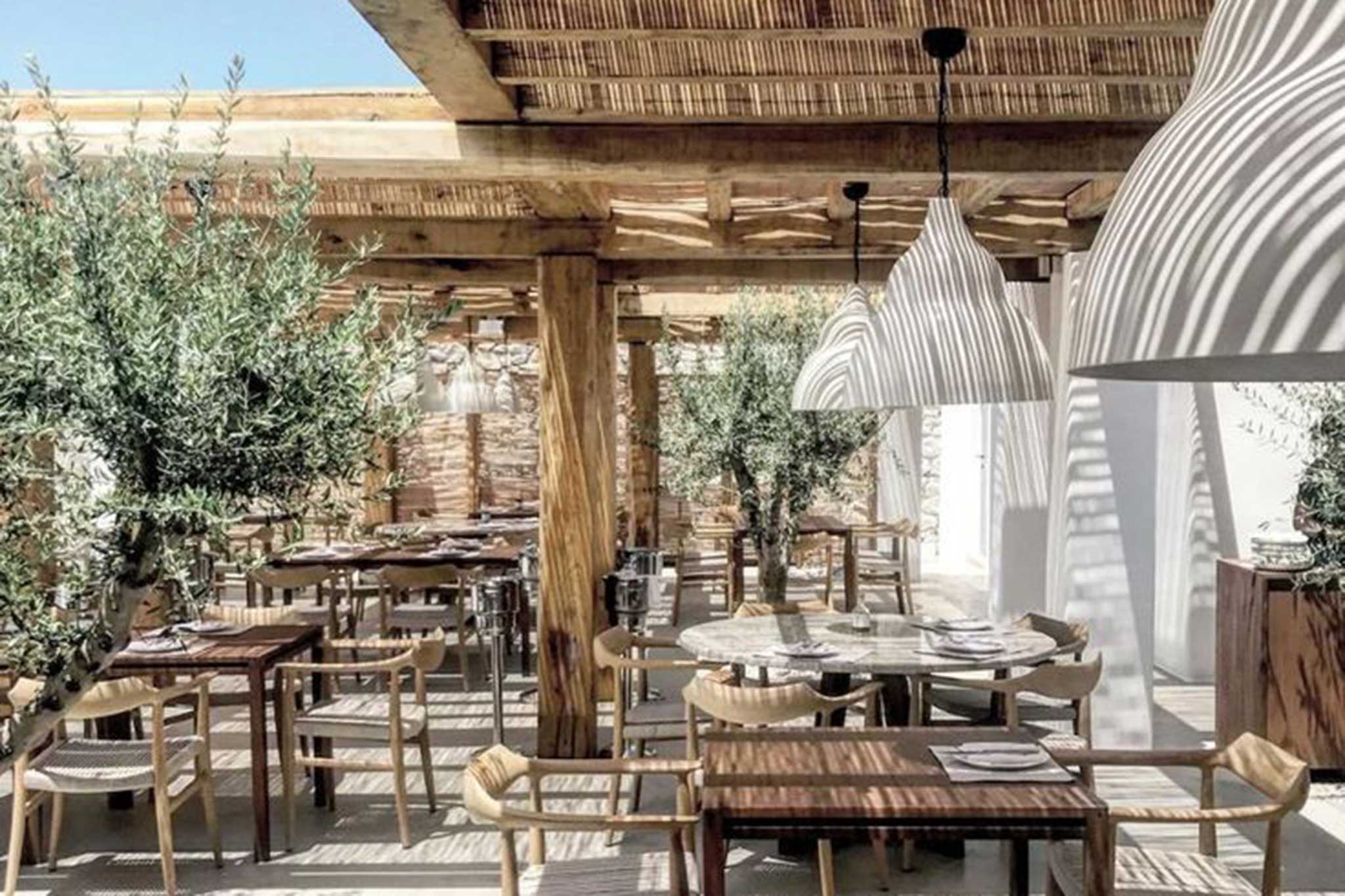 Thiết kế nhà hàng phong cách Địa Trung Hải