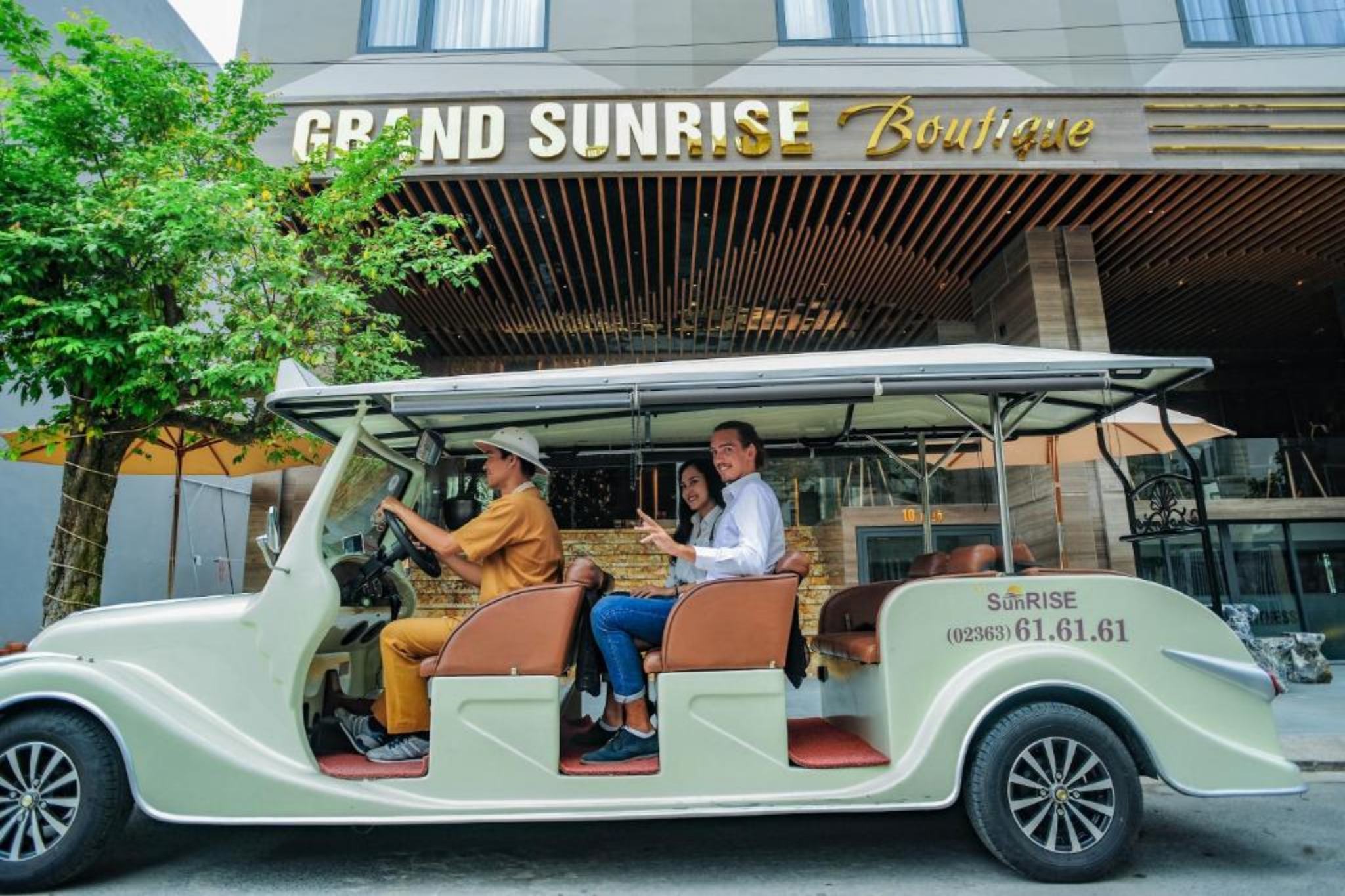 dịch vủa Grand Sunrise Boutique Hotel