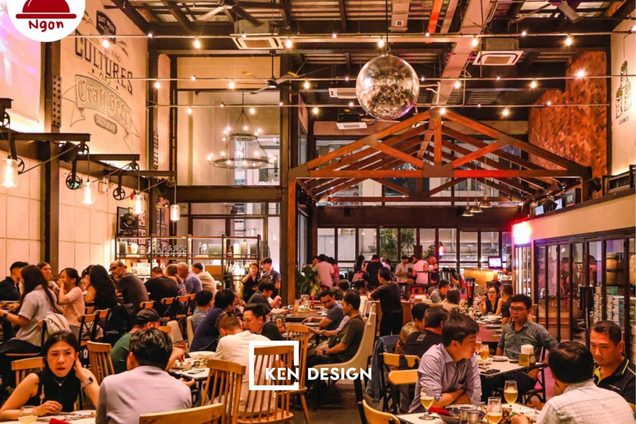 Nhà hàng Việt thu hút nhiều khách hàng